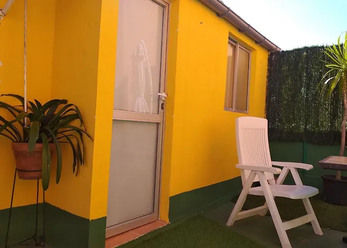 8 Calle Tangara La Gloria